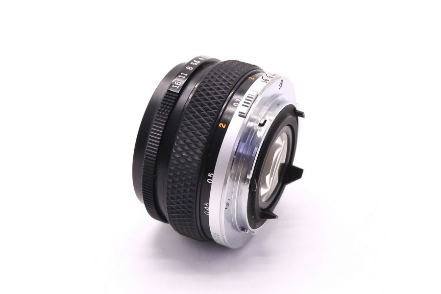 Olympus OM-System Zuiko Auto-S 50mm f/1.8