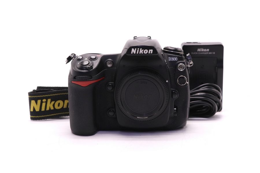 Nikon D300 body цифровой (пробег 48735 кадров)