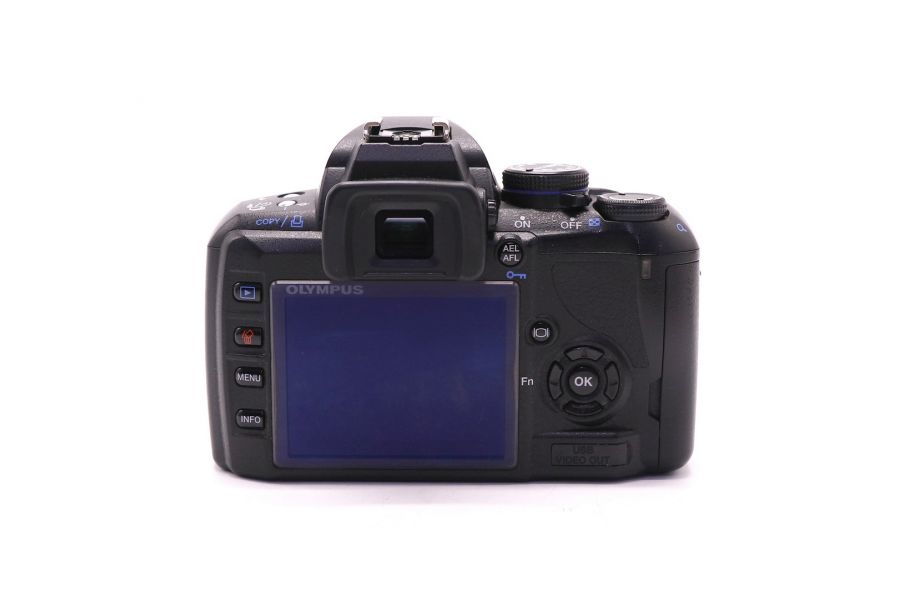 Olympus E-420 body (пробег 11100 кадров)