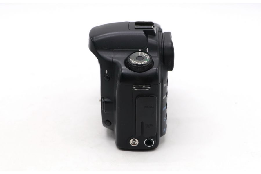 Canon EOS 10D body