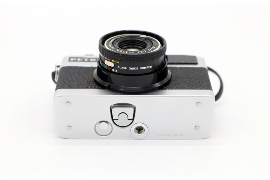 Petri 35E (Japan, 1971)