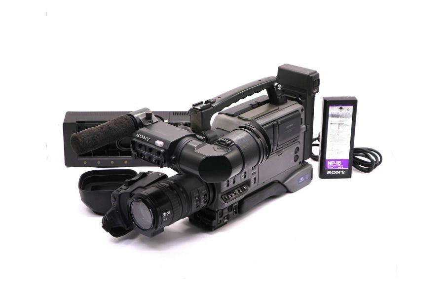 Видеокамера Sony DSR-250P