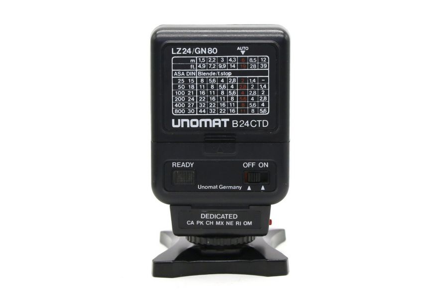 Фотовспышка Unomat B24 CTD в упаковке