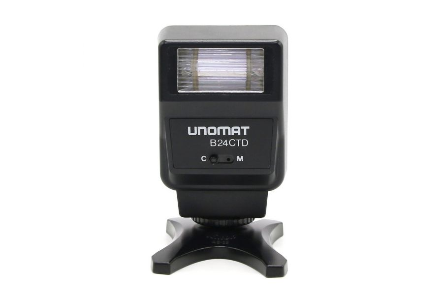 Фотовспышка Unomat B24 CTD в упаковке