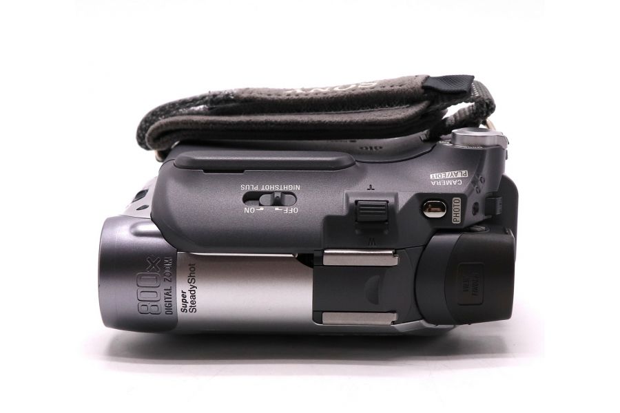 Видеокамера Sony DCR-HC19E