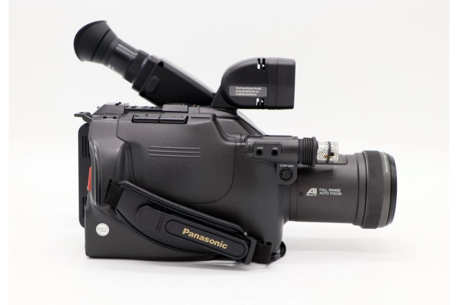 Видеокамера Panasonic NV-G303B