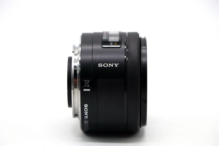 Sony 50mm f/1.4 (SAL50F14)