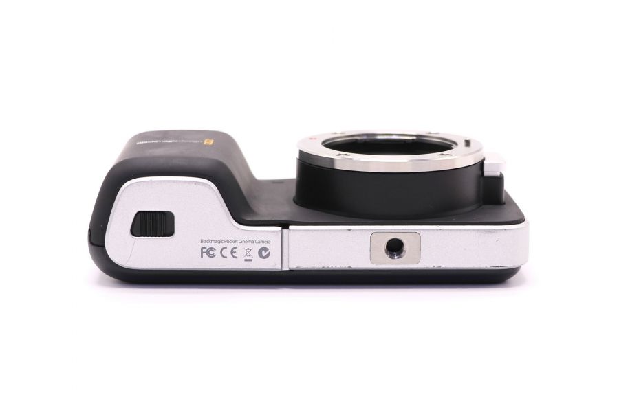 Blackmagic Pocket Cinema Camera в упаковке