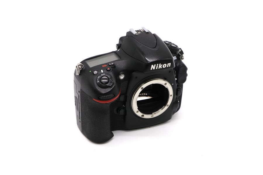Nikon D800 body б. (пробег 235660 кадров)