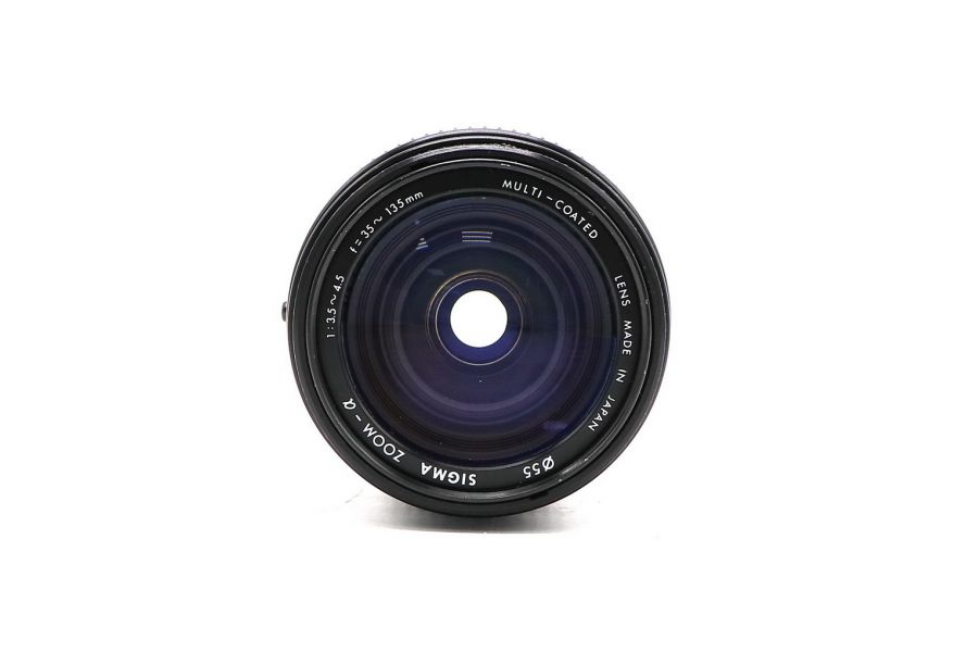 Sigma AF 35-135mm f/3.5-4.5 Nikon F