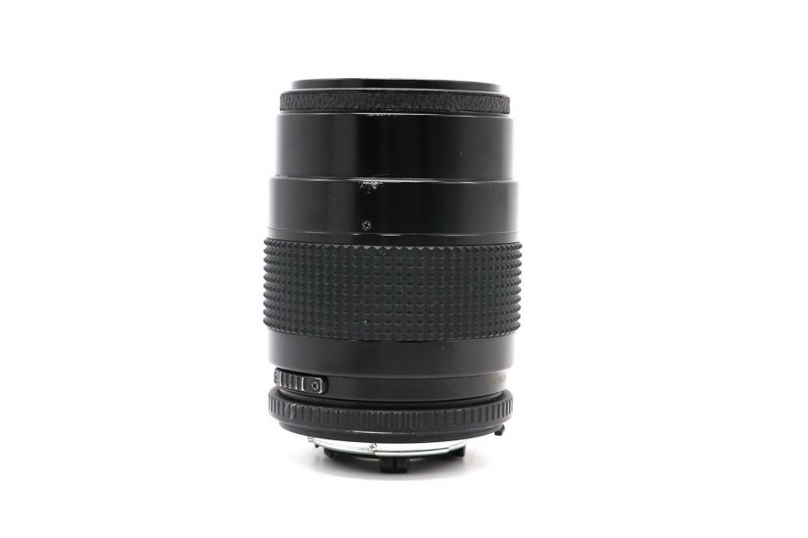 Sigma AF 35-135mm f/3.5-4.5 Nikon F