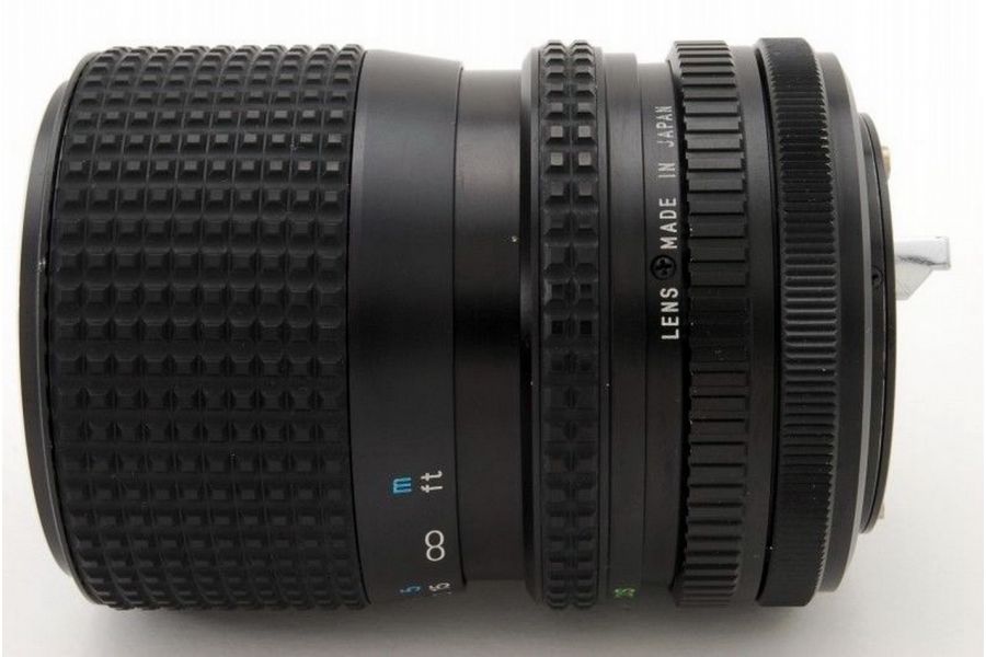 Tokina RMC 35-70mm f/3,5 FD (Japan, 1980)