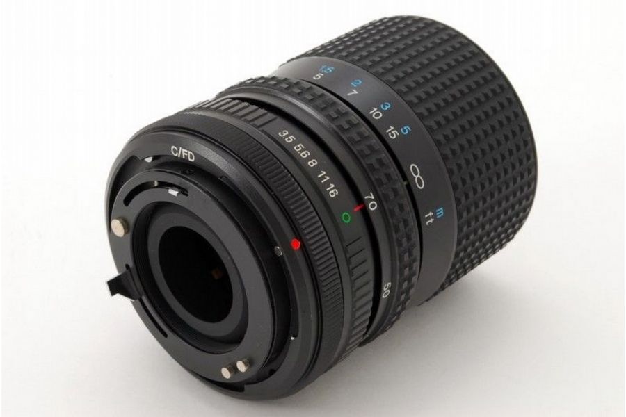 Tokina RMC 35-70mm f/3,5 FD (Japan, 1980)