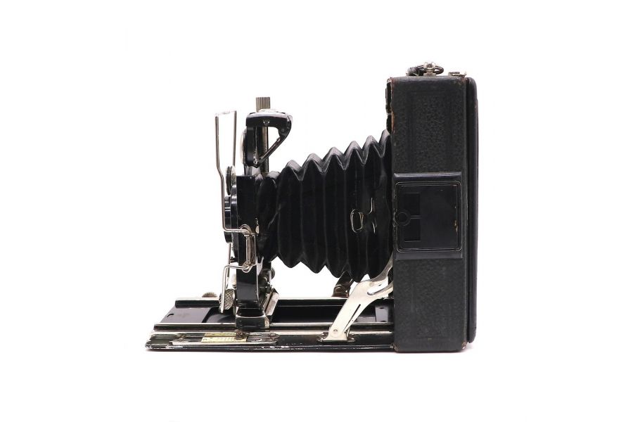 Ihagee + Ihagee Triplex Anastigmat 6.8/135mm