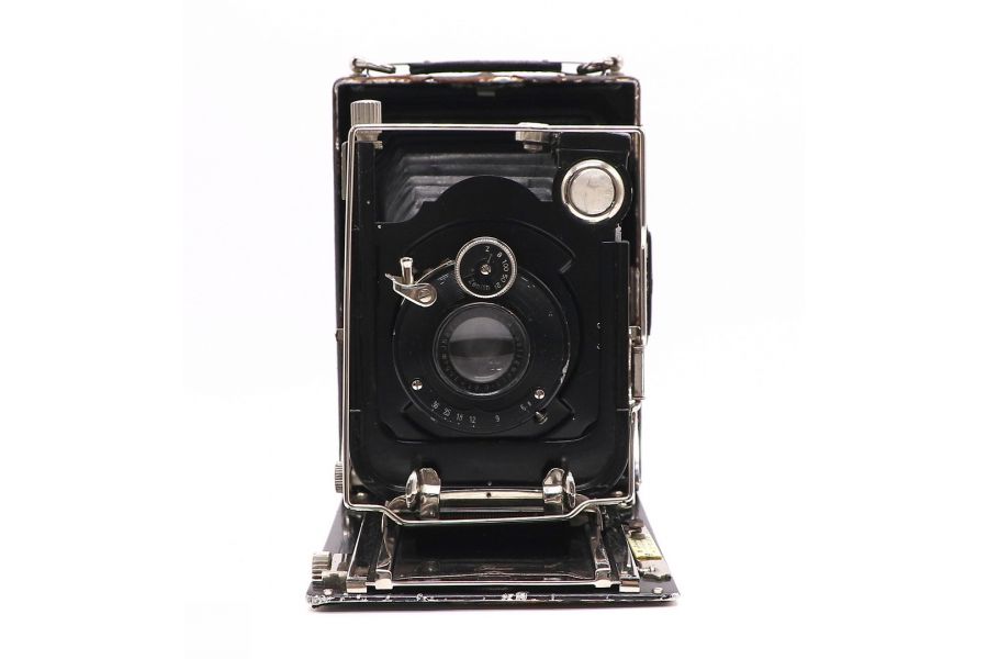 Ihagee + Ihagee Triplex Anastigmat 6.8/135mm