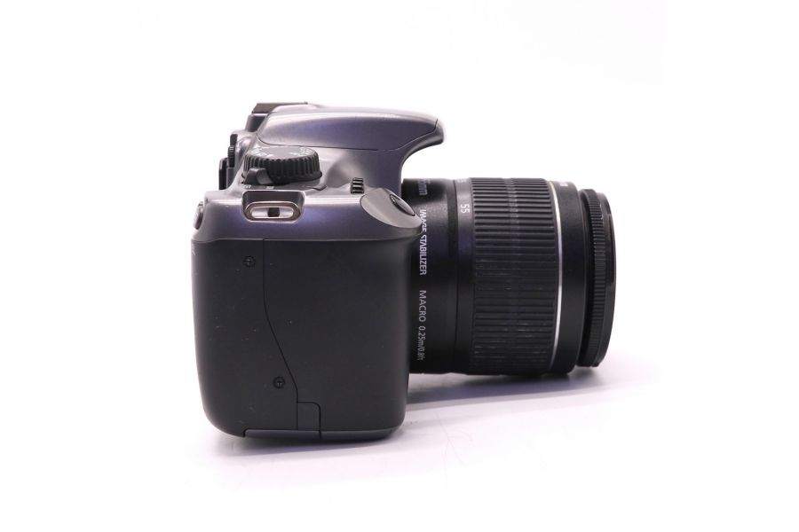 Canon EOS 1100D kit gray (пробег 17520 кадров)