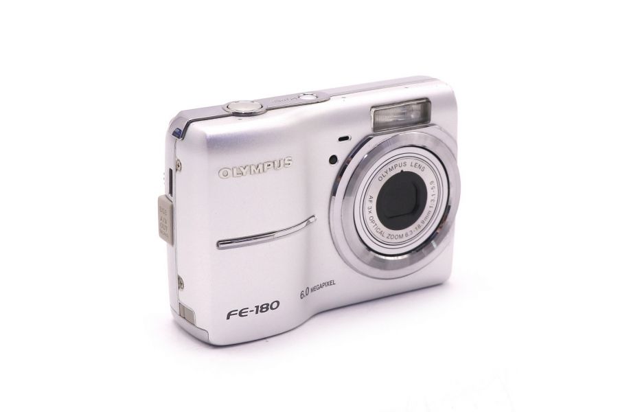Olympus FE-180 в упаковке