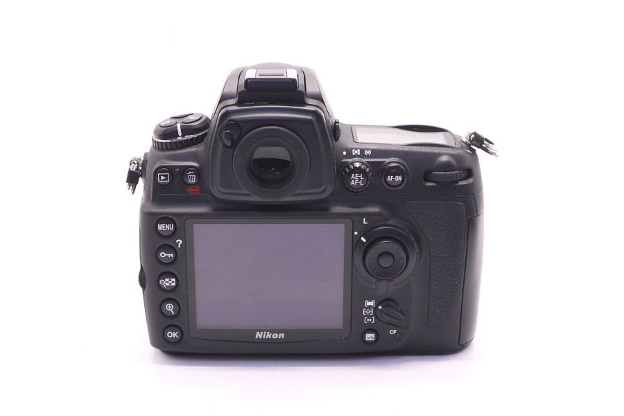 Nikon D700 body (пробег 4950 кадров)