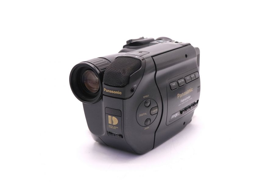 Видеокамера Panasonic NV-S600EN