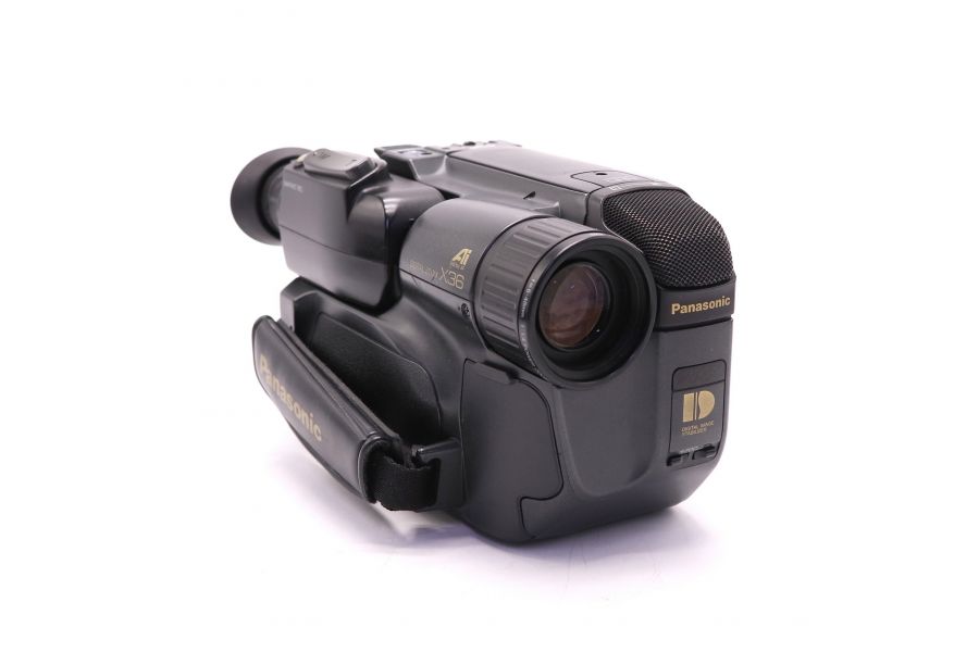 Видеокамера Panasonic NV-S600EN