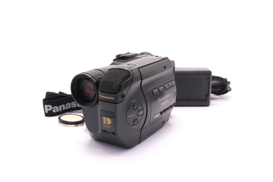 Видеокамера Panasonic NV-S600EN