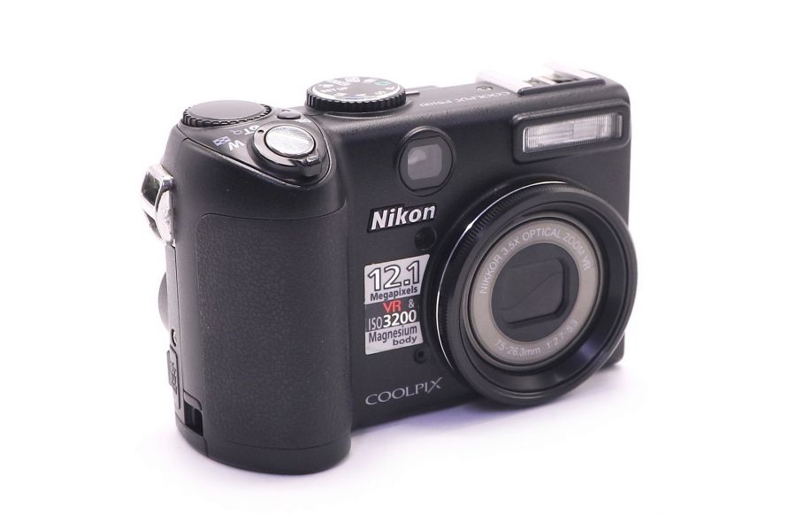 Nikon Coolpix P5100 в упаковке