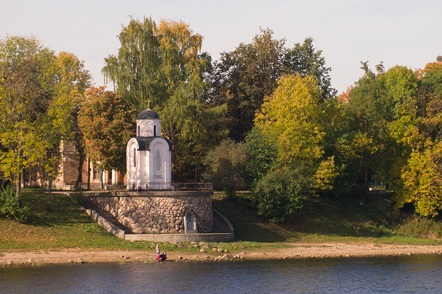 Pentax-FA SMC 80-200mm f/4.7-5.6 