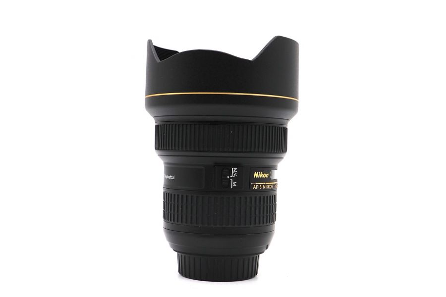 Nikon 14-24mm f/2.8G ED AF-S Nikkor (Japan)