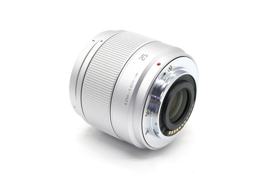 Panasonic Lumix G 25mm f/1.7 Asph. silver