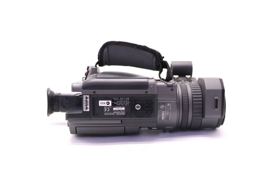 Цифровая видеокамера Sony DSR-PD150P (Japan, 2001г.)
