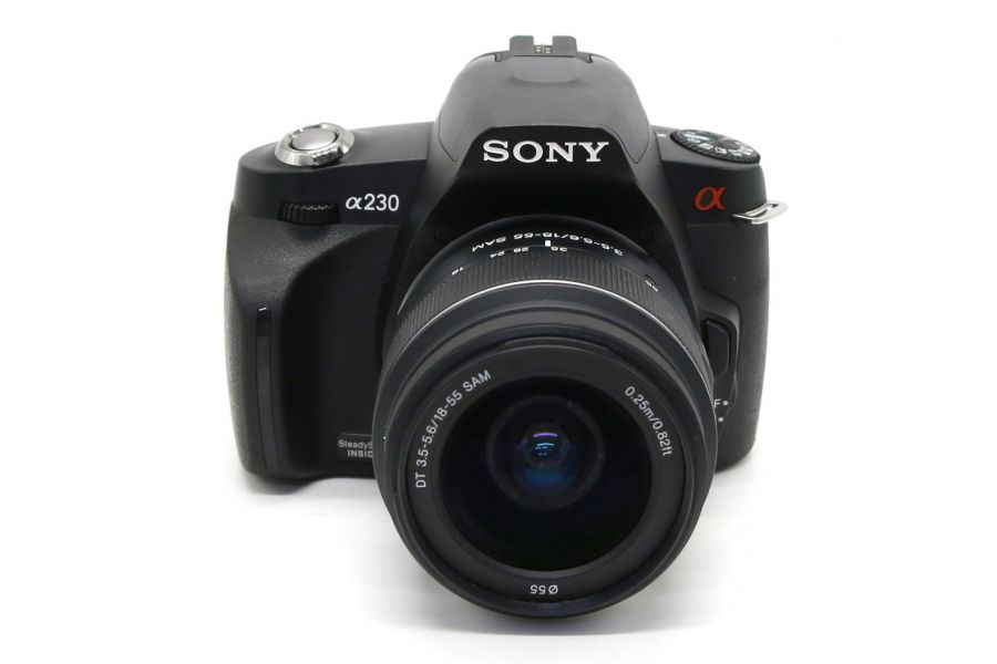Sony A230 kit (пробег 1810 кадров) в упаковке