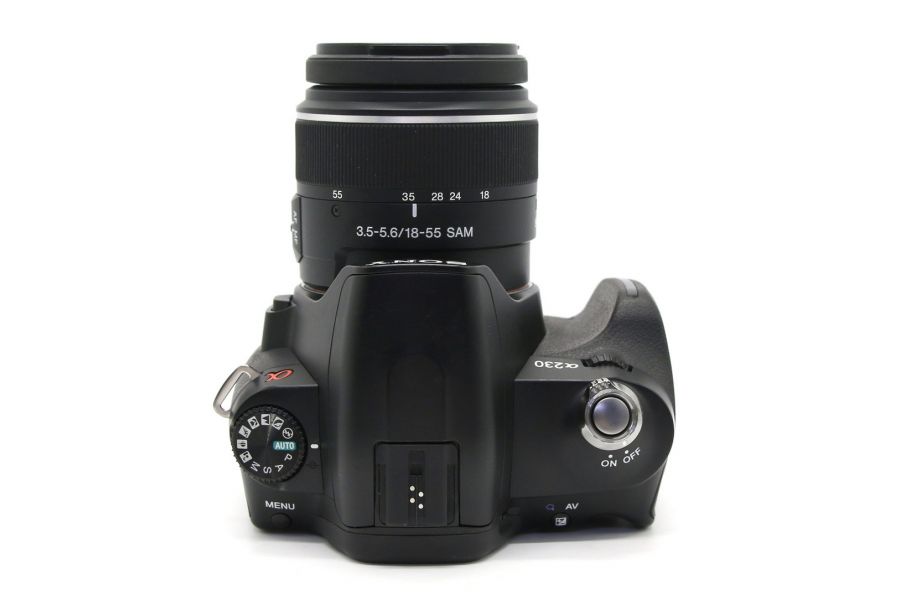 Sony A230 kit (пробег 1810 кадров) в упаковке