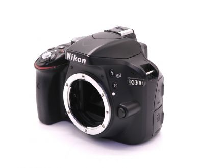 Nikon D3300 body (пробег 645 кадров)
