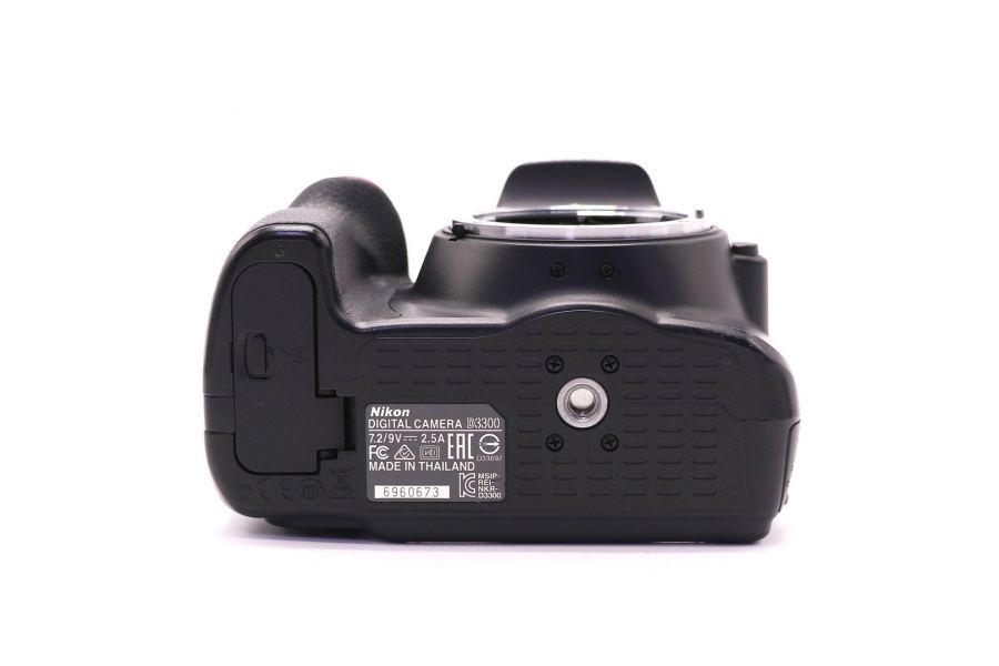 Nikon D3300 body (пробег 645 кадров)