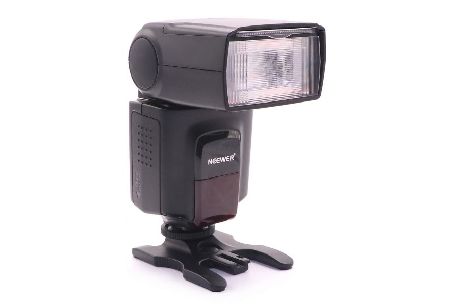 Фотовспышка Neewer TT560 Speedlite