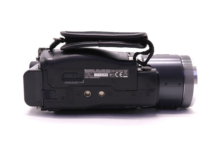 Видеокамера Sony HDR-HC1E компактная (Japan)