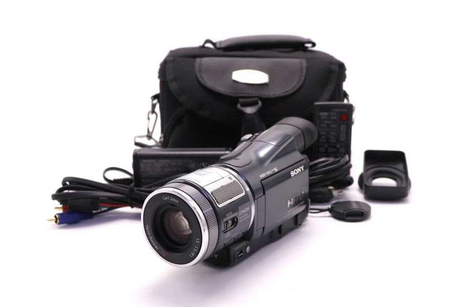 Видеокамера Sony HDR-HC1E компактная (Japan)