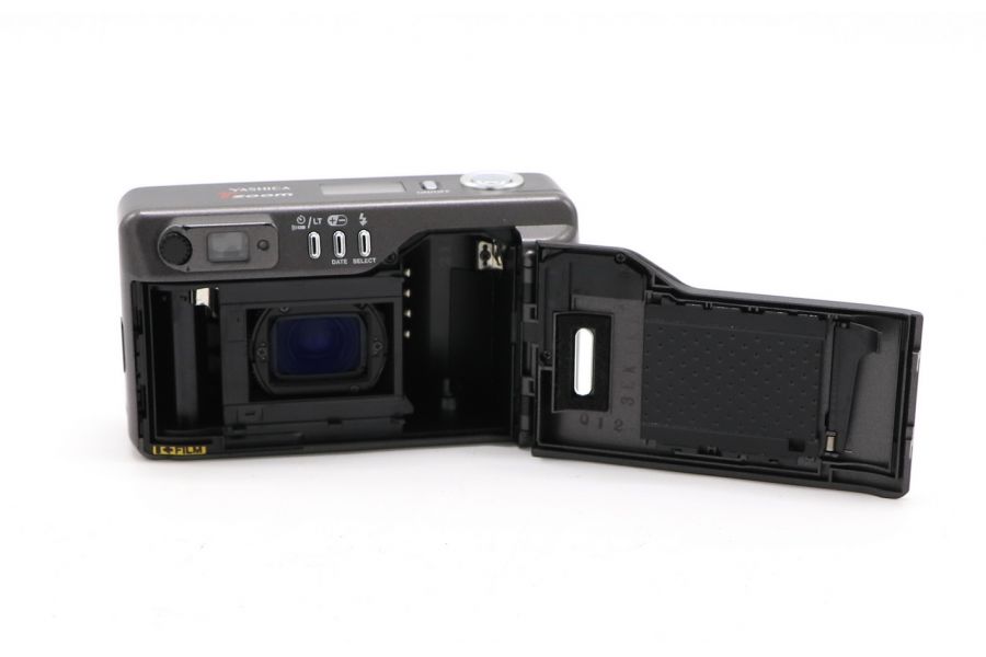 Yashica T Zoom