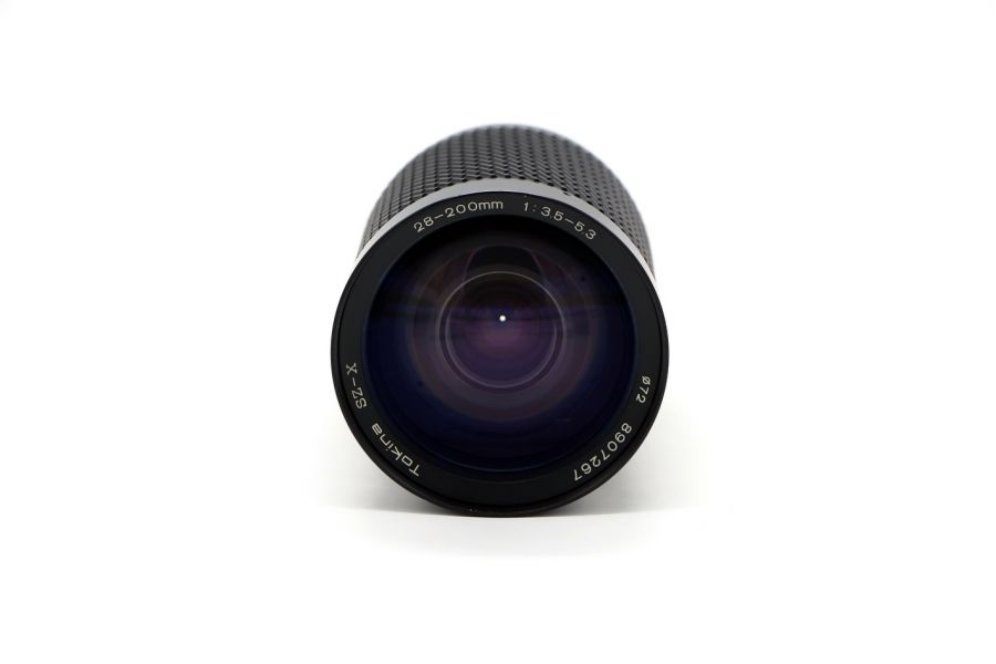 Tokina SZ-X 28-200mm f/3.5-5.3