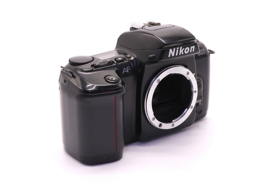 Nikon F-601 body 