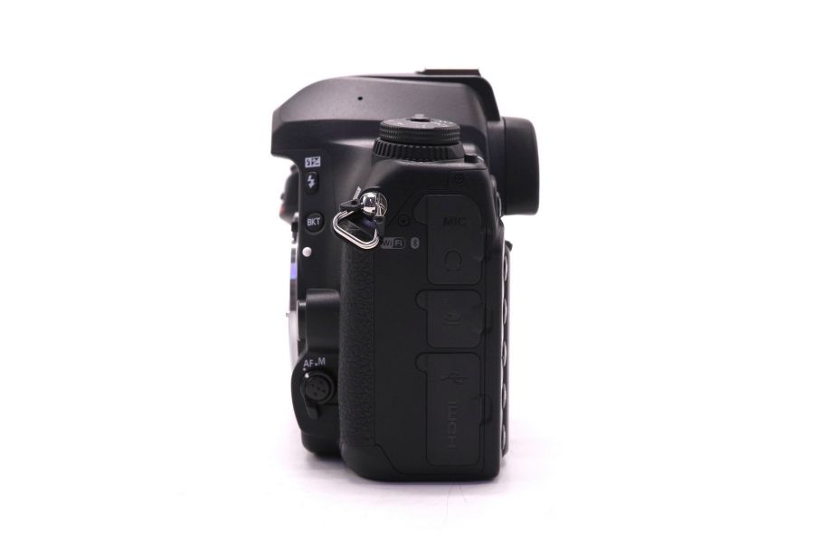 Nikon D780 body (пробег 1855 кадров) в упаковке