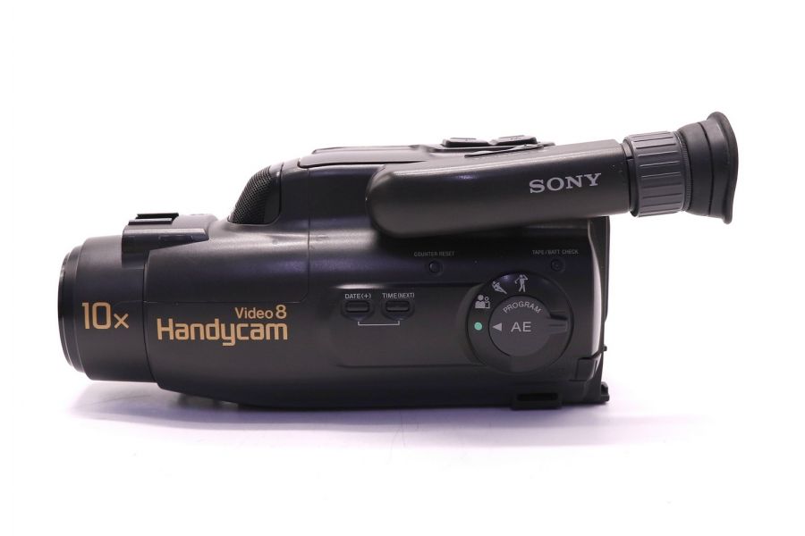 Видеокамера компактная Sony CCD-FX270 (Japan, 2000)