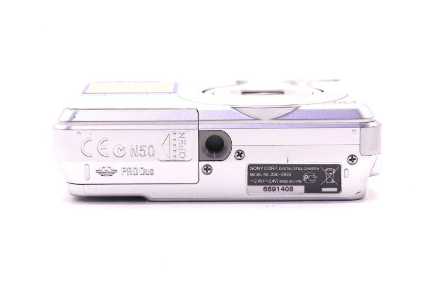 Фотокамера Sony Cyber-shot DSC-S930 в упаковке