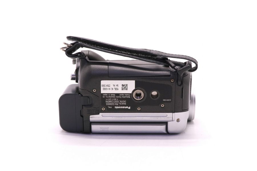 Видеокамера Panasonic NV-GS6EE (Japan, 2005)