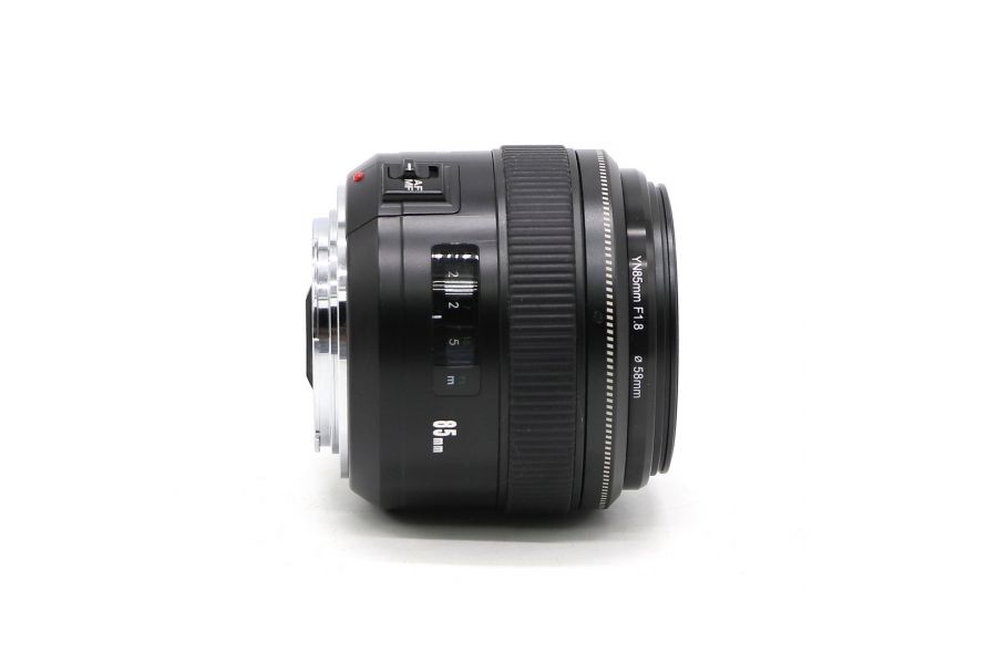 Светосильный Yongnuo YN 85mm f/1.8 для Canon EF