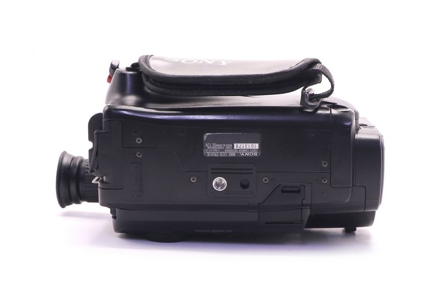 Видеокамера Sony CCD-TR311E