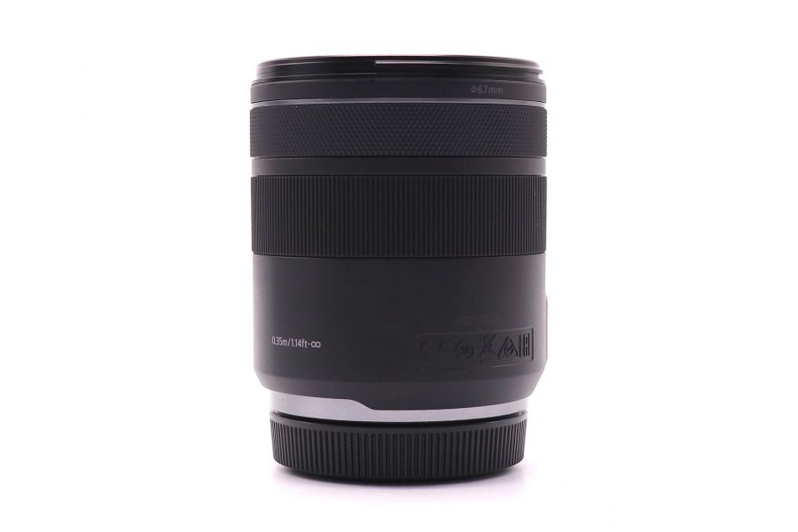 Объектив Canon RF 85mm f/2 Macro IS STM в упаковке