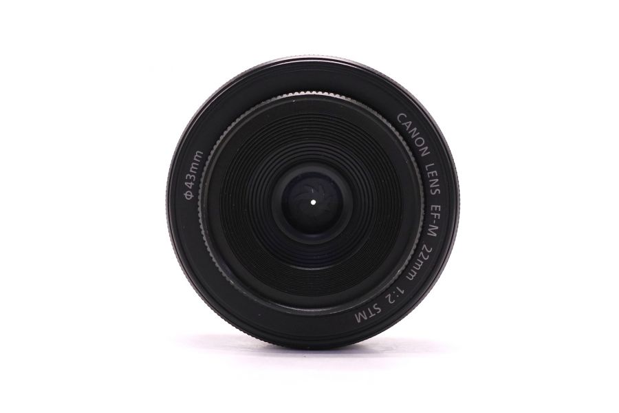 Canon EF-M 22mm f/2 STM  компактный объектив