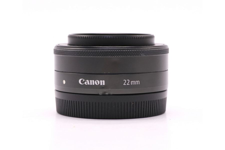 Canon EF-M 22mm f/2 STM  компактный объектив
