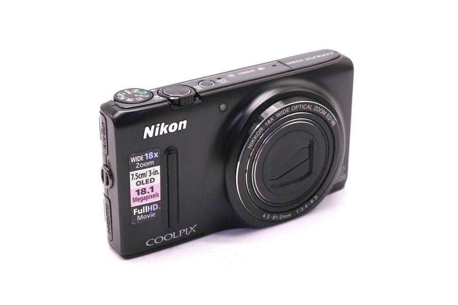 Nikon Coolpix S9400 в упаковке